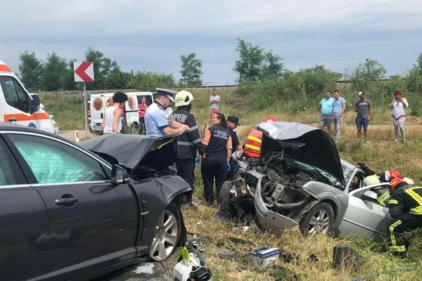 Accident cumplit, în Satu Mare: 4 victime, între care o gravidă