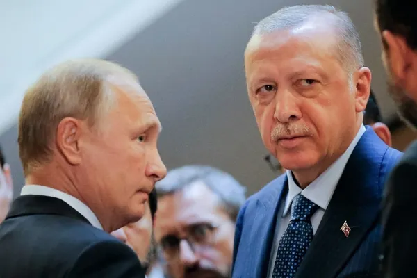 Turcia a condamnat referendumurile de anexare "ilegitime" ale Rusiei - Putin are susținere tot mai scăzută