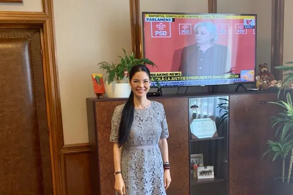 Ana Birchall a negat că a fost la Cotroceni. Televizorul din MJ era pe Realitatea TV :)