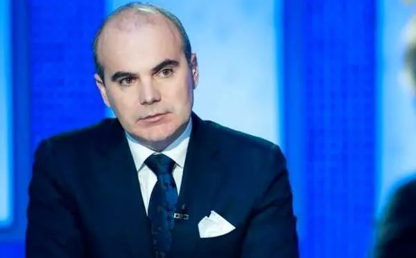 Rareș Bogdan n-a mai rezistat: "S-a răsturnat carul cu imbecili în curtea Guvernului?"