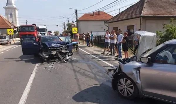 Accident înfiorător, în Săbișa. Un mort și doi răniți, după un impact nimicitor