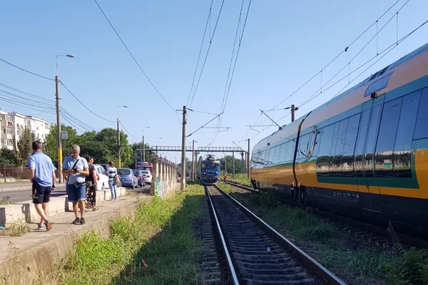 Accident de tren în Constanța. Două persoane au fost lovite