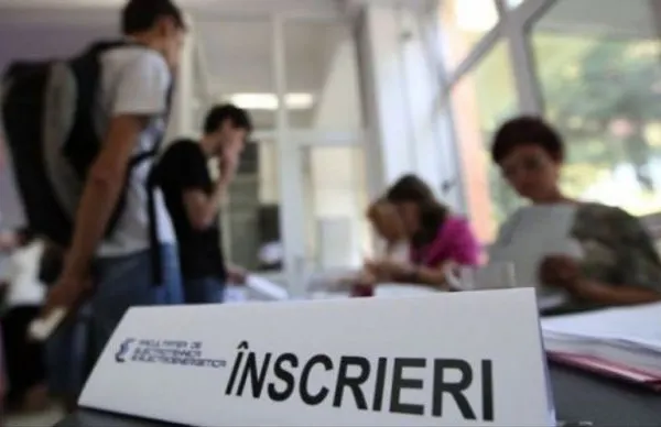 Pe agenda Guvernului. Elevii de 10 la BAC ar putea primi stimulente financiare