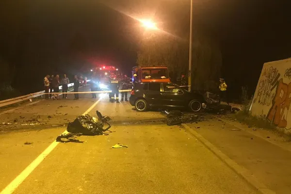 Accident înfiorător, la Bistrița: a murit, după ce s-a izbit de stâlpul unei pasarele