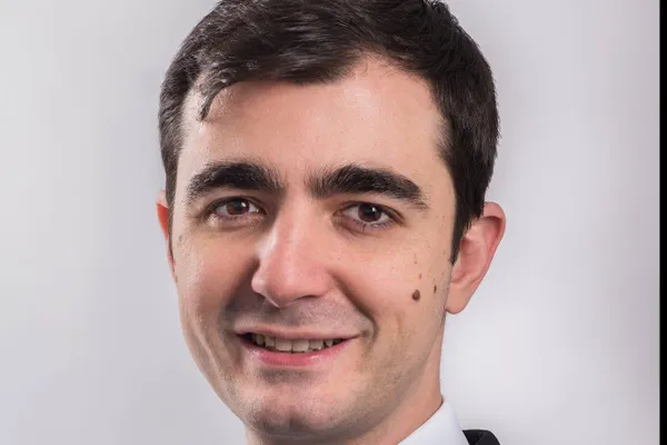 Claudiu Năsui, întrebare retorică: ”De unde sunt banii de elicopter ai doamnei prim-ministru?”