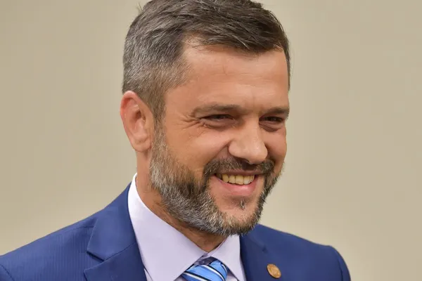 Doru Coliu (PMP): ”Președintele AEP ajută Guvernul PSD prin manipulare”