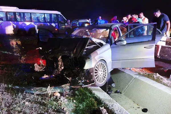 Accident cumplit, cu 6 victime, după o depășire neregulamentară, în Galați. Șoferul vinovat era băut