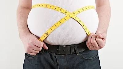 Toxic în farfurie: Substanța ascunsă din alimente care favorizează obezitatea la copii. Fetele, cele mai afectate