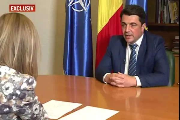 Ministrul Educației, deranjat de un reporter Realitatea TV. Interviul integral