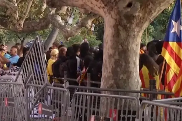 Proteste de amploare la Barcelona. Sute de mii de oameni cer independenţa Cataloniei