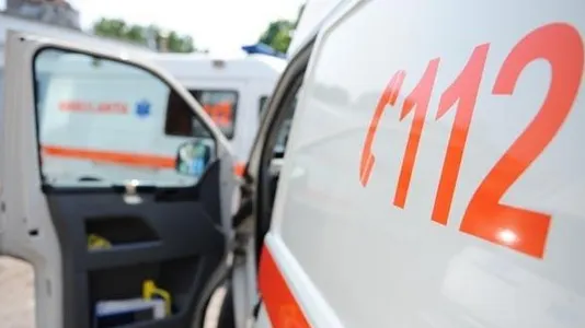 A sunat la 112 să reclame un şofer beat: "Închide, ţii linia ocupată!". A urmat un accident cumplit