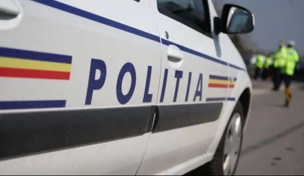 Nebunie în Constanța! Un şofer a lovit cu mașina șapte autoturisme și doi pietoni, apoi a fugit