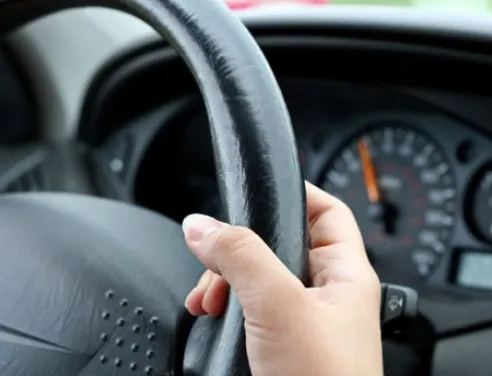 O nouă metodă de furt pe autostradă: polițiștii, șocați de modul în care operează hoții