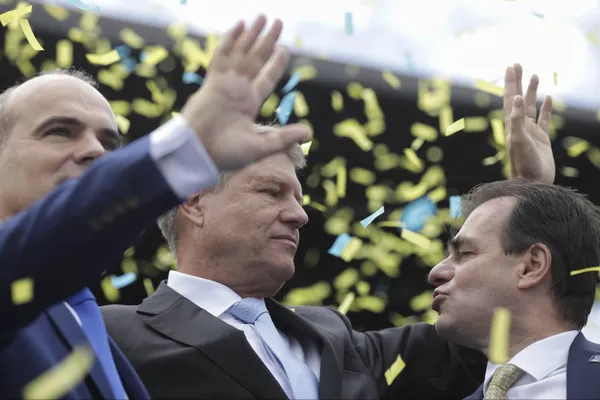Orban crede, tot mai mult, în guvernul său. Mâine, discuții cu Pro România