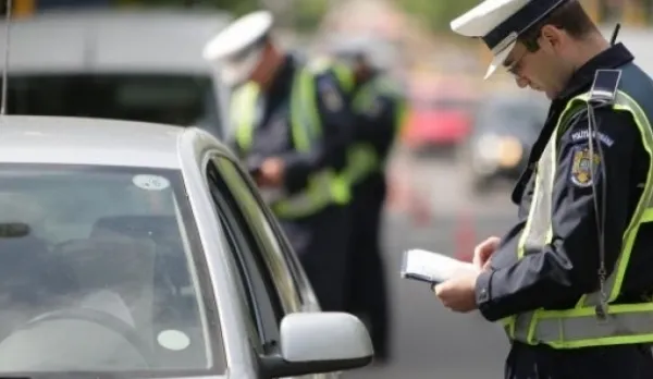 VIDEO Șoferul urmărit prin centrul Aradului  de către polițiști ar fi consumat droguri de tip zombi
