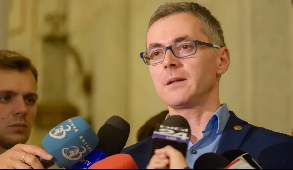 Pensionare anticipată a magistraţilor, motiv de dispută între USR și PNL