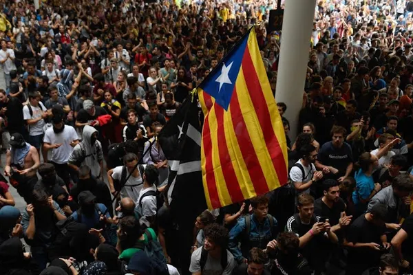 MAE: Atenționare de călătorie în Spania din cauza protestelor din Barcelona