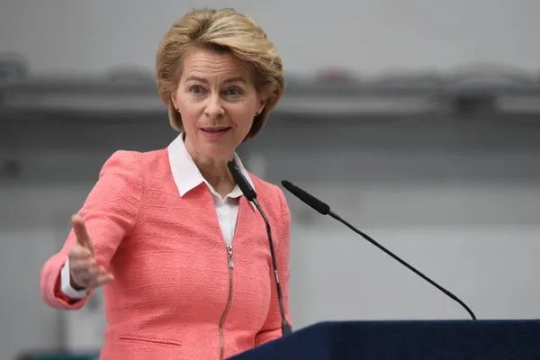 Ursula von der Leyen vine în România