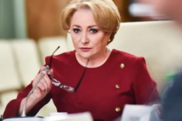 Dăncilă amenință Guvernul Orban cu moțiune de cenzură