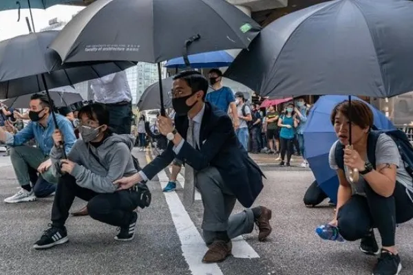 Proteste în Hong Kong. Un nou deces, după ce un bărbat de 70 de ani a fost lovit în cap