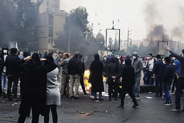 Protestele din Iran, înecate în sânge