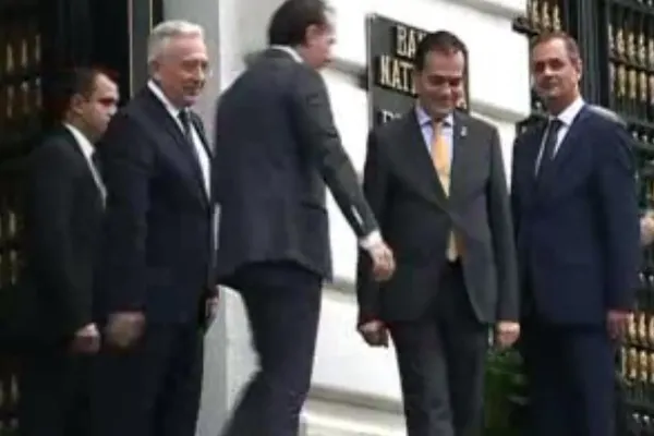 Orban dă asigurări că majorează pensiile cu 40%, în ciuda avertismentelor economiștilor