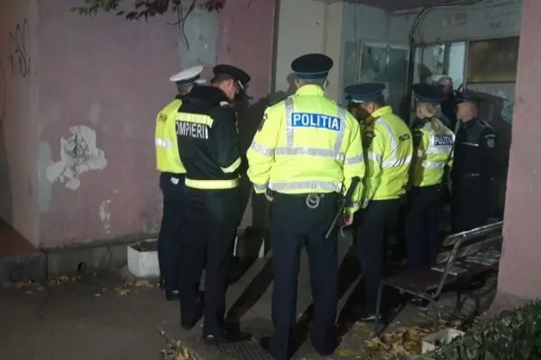 Polițiștii care au intrat în "blocul groazei" din Timișoara, de urgență la spital