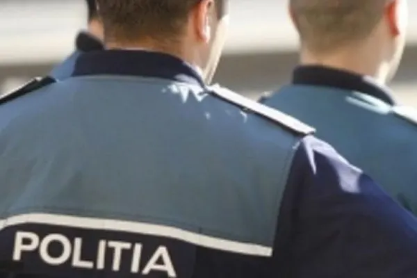 Doi polițiști din Capitală au fost bătuți, în misiune, în plină noapte