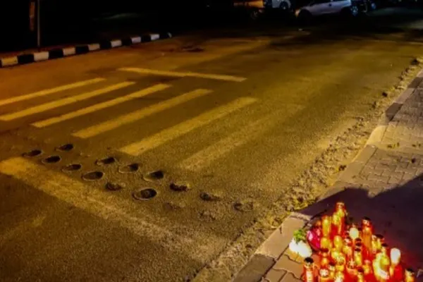 Fetiță de 13 ani, moartă după ce a fost accidentată pe trecerea de pietoni