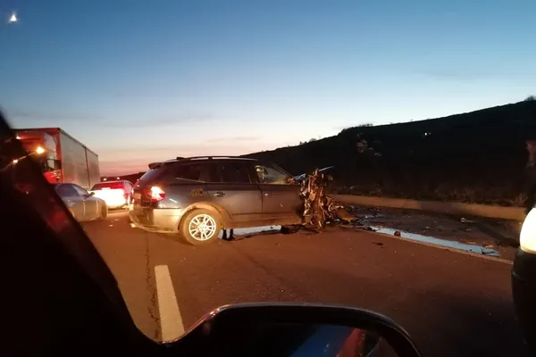 Accident grav în județul Cluj. Au fost implicate cinci mașini