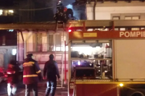 Incendiu la un restaurant din centrul Piteștiului! VIDEO
