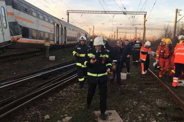 Accident tren Ploiești. Cum a fost posibil ca două trenuri să se ciocnească?