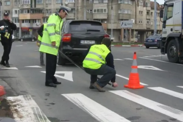 Mamă și fiica, spulberate pe trecerea de pietoni