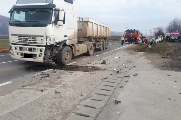 VIDEO Accident mortal, surprins de camerele de supraveghere