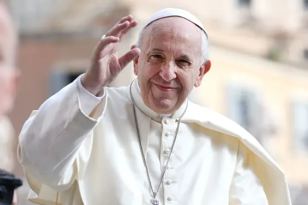 Un cardinal aruncă bomba despre starea de sănătate a Papei Francisc. ”Trebuie să înveţe din nou să vorbească după oxigenoterapie”
