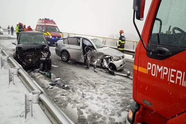 Accident grav, în jud. Satu Mare: 3 persoane au ajuns la spital