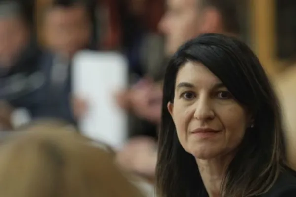 Violeta Alexandru, interviu pentru Realitatea PLUS: „Mulți dintre ei se vor întoarce acasă doar dacă vor vedea o schimbare în societate”