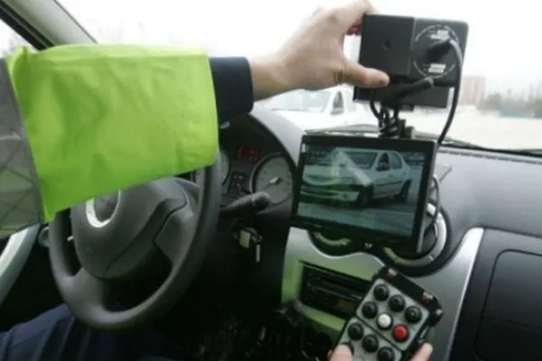 44 de șoferi au rămas pietoni în doar opt ore