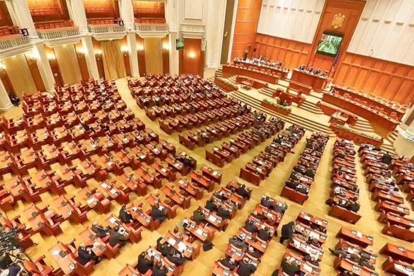 Surse: PSD va introduce eliminarea pensiilor speciale pe ordinea de zi a Camerei Deputaţilor