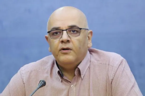 Raed Arafat a lămurit pentru realitatea.net situația pasagerului suspect de coronavirus