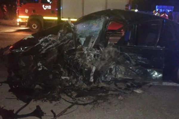 Accident grav, în jud. Prahova: 4 victime, trei mașini făcute praf