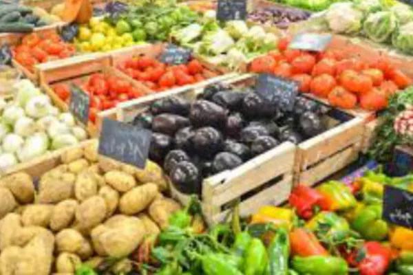 Lovitură uriașă pentru români: un nou val de scumpiri la raft - Prețurile alimentelor se vor majora cu 20 de procente