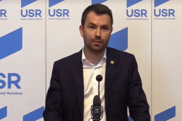 Congres USR cu invitați „trădați” de alianța PSD-PNL. Printre ei, Kelemen Hunor și Ludovic Orban