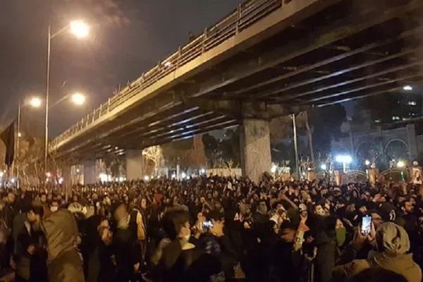 Proteste antiguvernamentale în Iran după doborârea avionului ucrainean