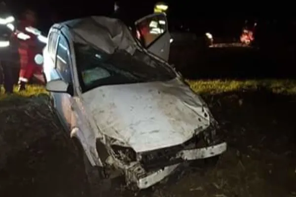 Accident rutier grav în județul Giurgiu. Un tânăr s-a răsturnat cu mașina