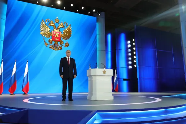 Vladimir Putin a trimis propunerile de modificare a Constituției. Cum vrea să păstreze puterea