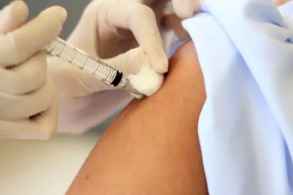 Rusia dezvoltă un vaccin împotriva coronavirusului din China
