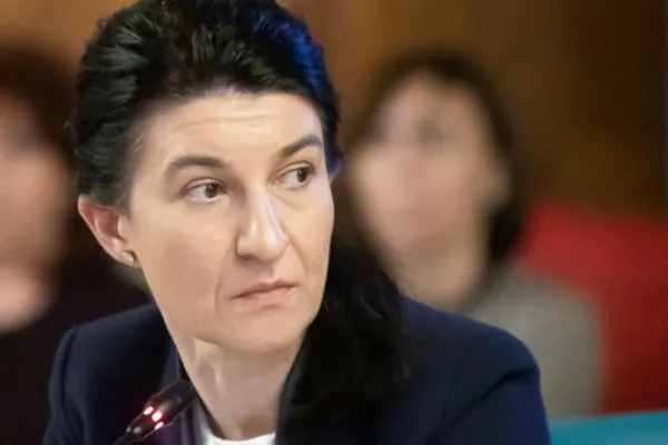 Casele de Pensii se reorganizează. Violeta Alexandru a stabilit termenul limită