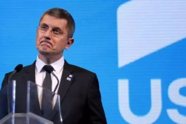 Dan Barna, prima reacţie după anunţul lui Iohannis: "Vom vota împotriva învestirii guvernului Orban"