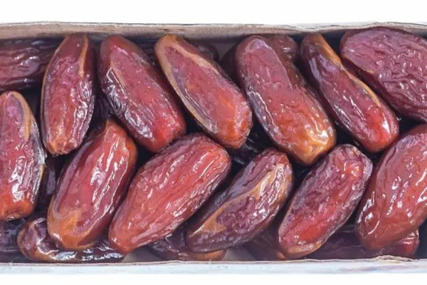 Cum au ajuns curmalele de la fructe rare la statutul de alimente super sănătoase